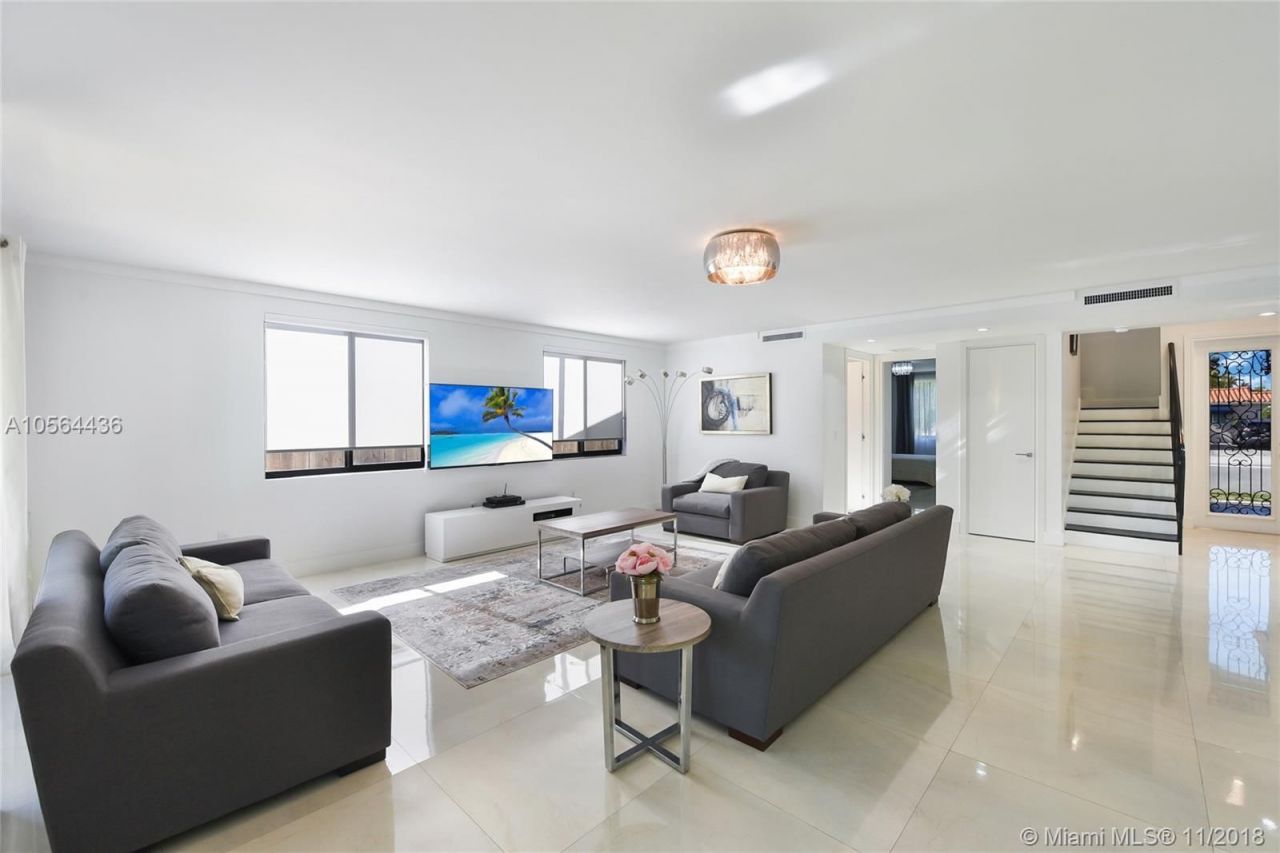 Вилла в Майами, США, 340 м² - фото 3