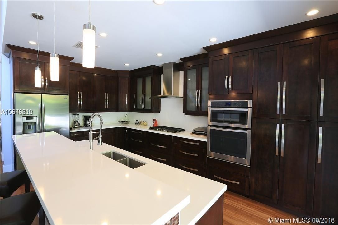 Дом в Майами, США, 320 м² - фото 6