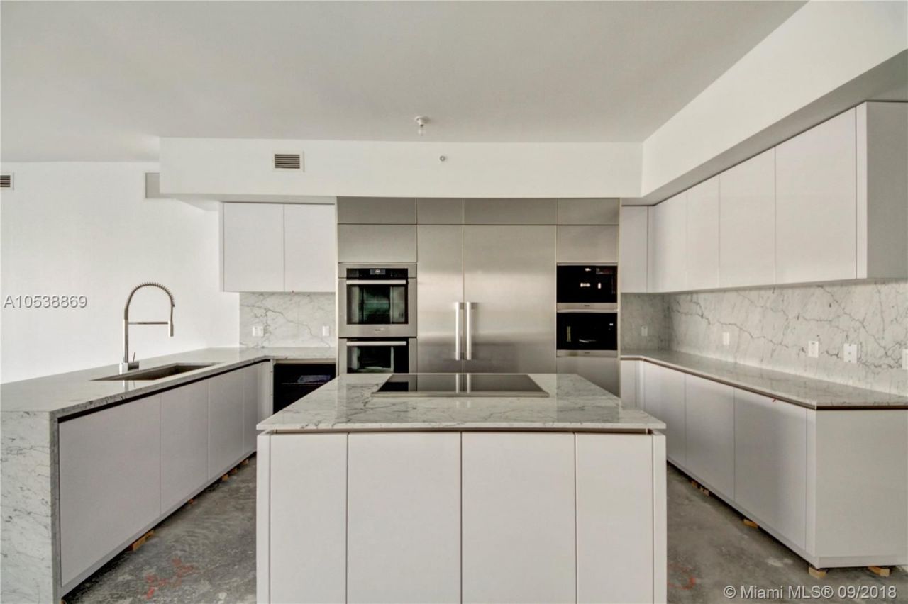 Апартаменты в Майами, США, 450 м² - фото 3