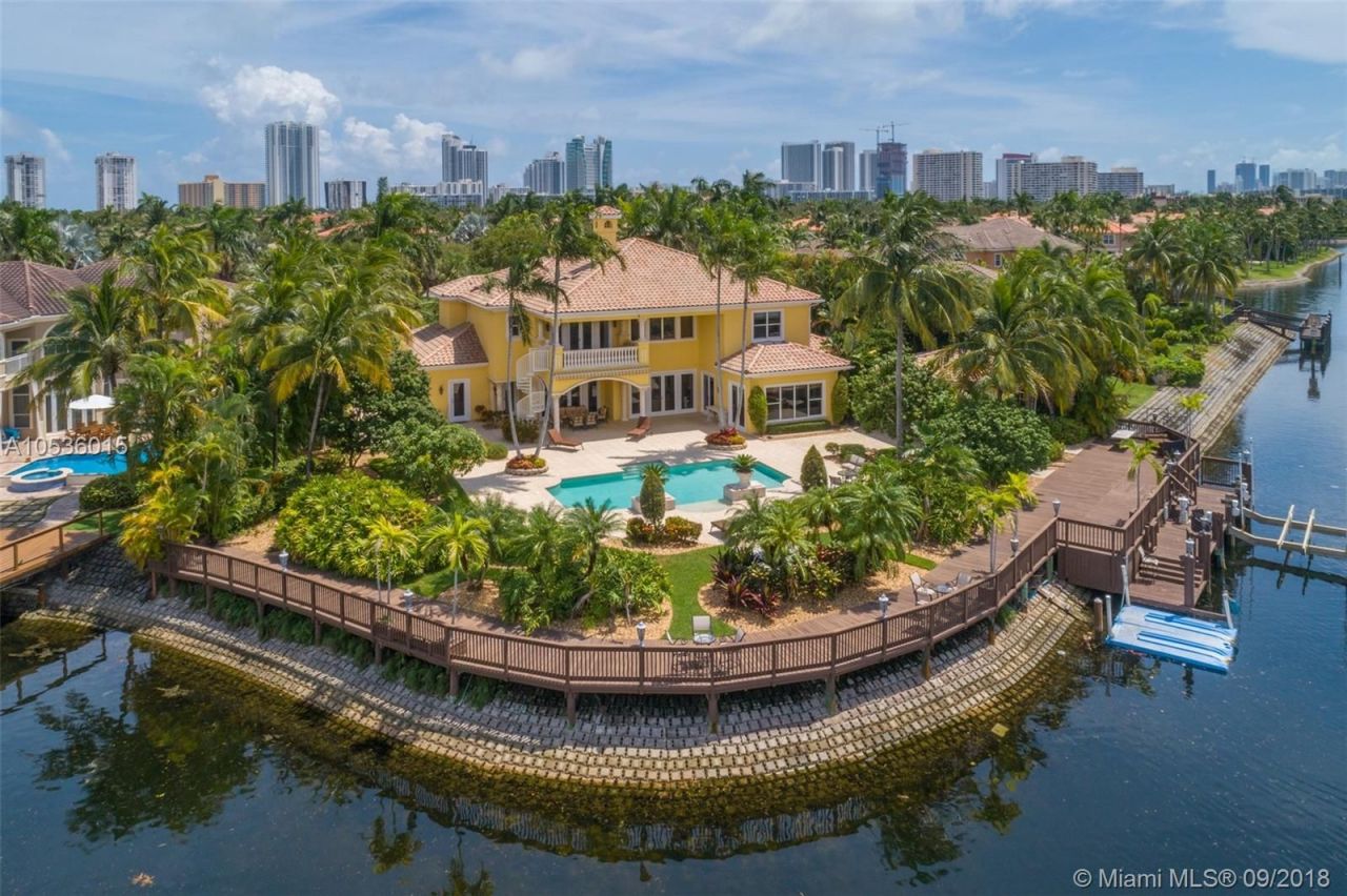 Вилла в Майами, США, 520 м² - фото 2