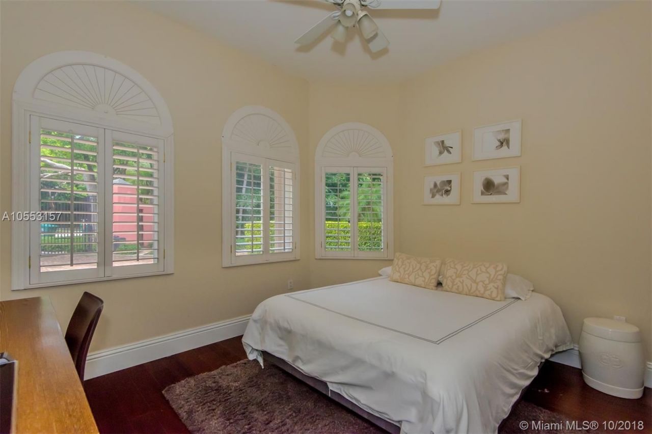 Вилла в Майами, США, 330 м² - фото 10