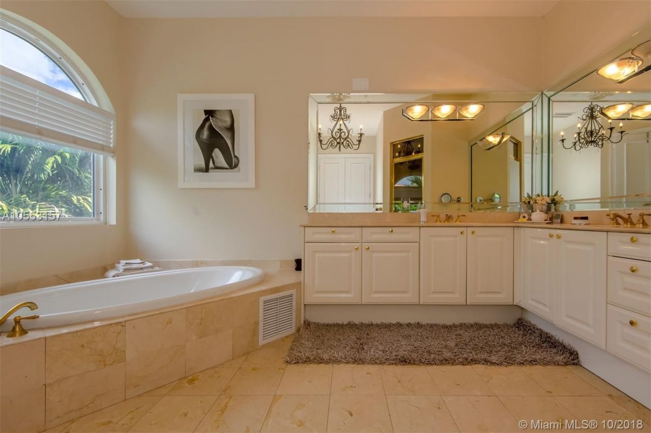 Вилла в Майами, США, 330 м² - фото 11