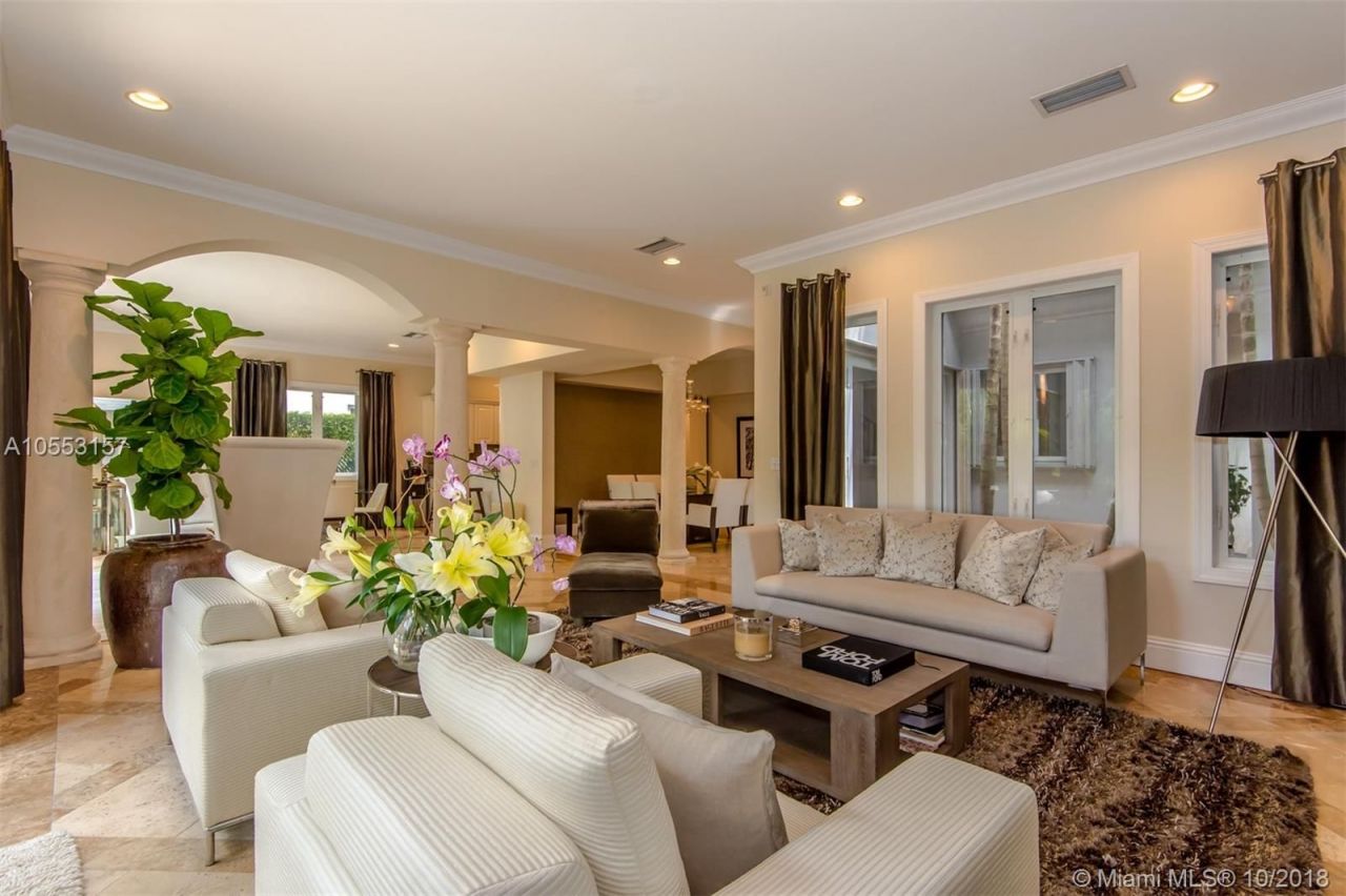 Вилла в Майами, США, 330 м² - фото 6