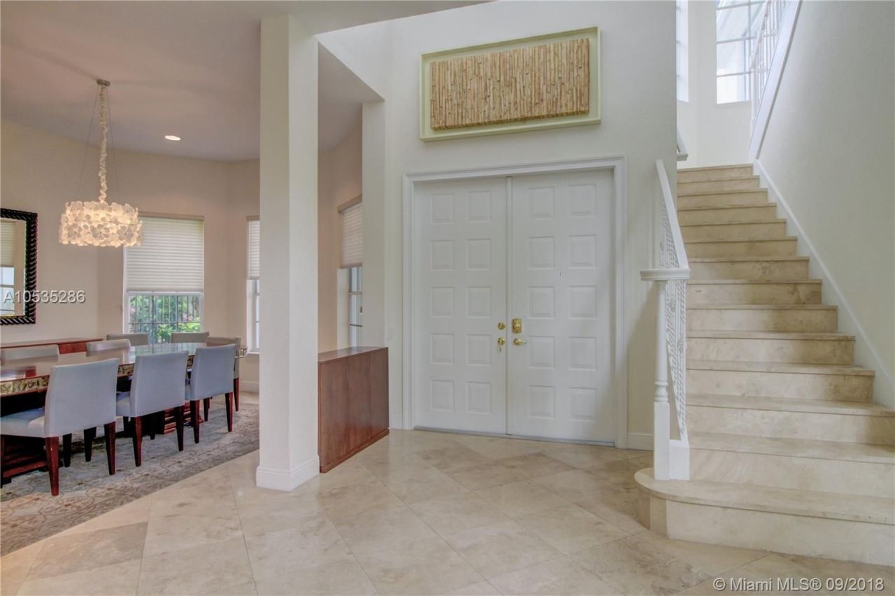 Вилла в Майами, США, 430 м² - фото 10