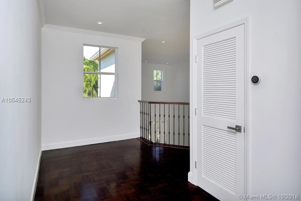 Вилла в Майами, США, 290 м² - фото 13