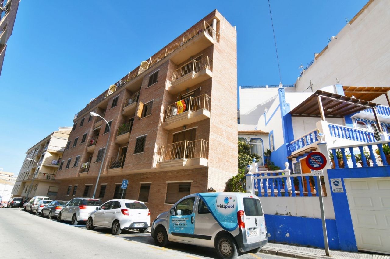 Апартаменты в Кальпе, Испания, 95 м2 - фото 1