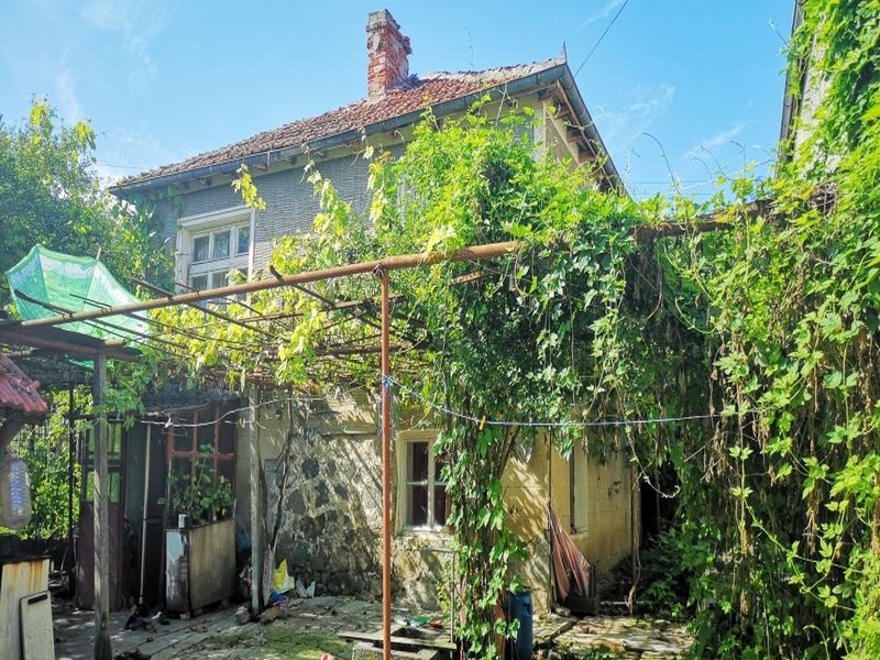 Дом в Ясна-Поляне, Болгария, 100 м2 - фото 1