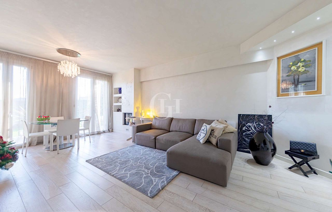 Апартаменты у озера Гарда, Италия, 95 м² - фото 4