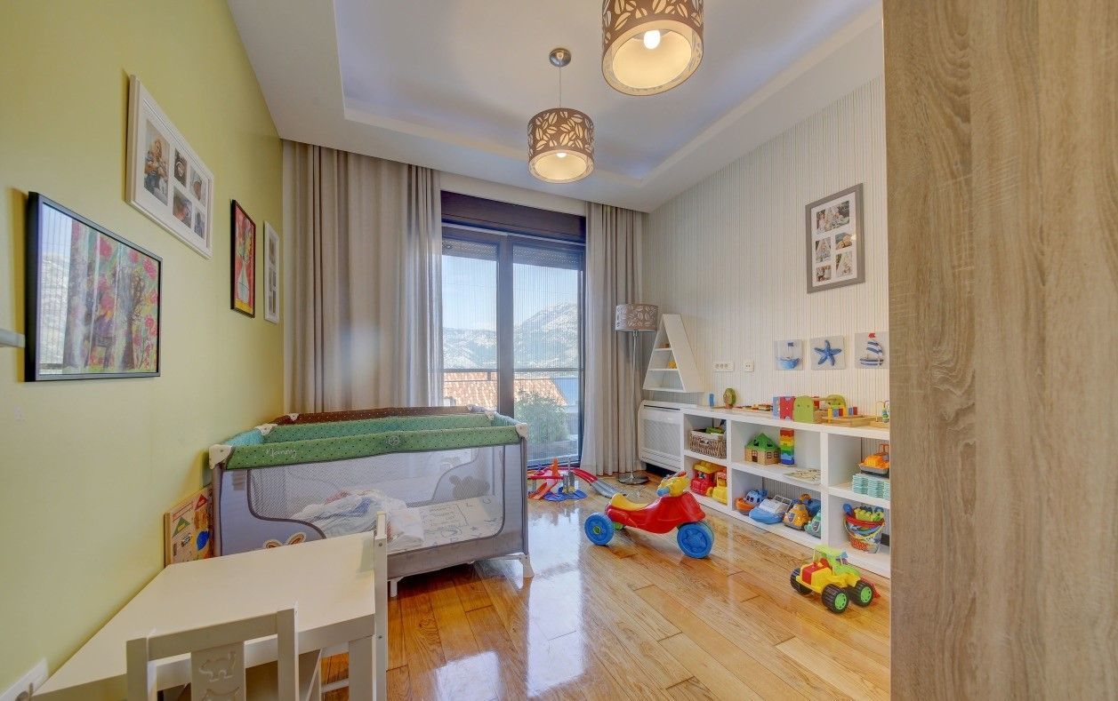 Квартира в Морини, Черногория, 132 м² - фото 2