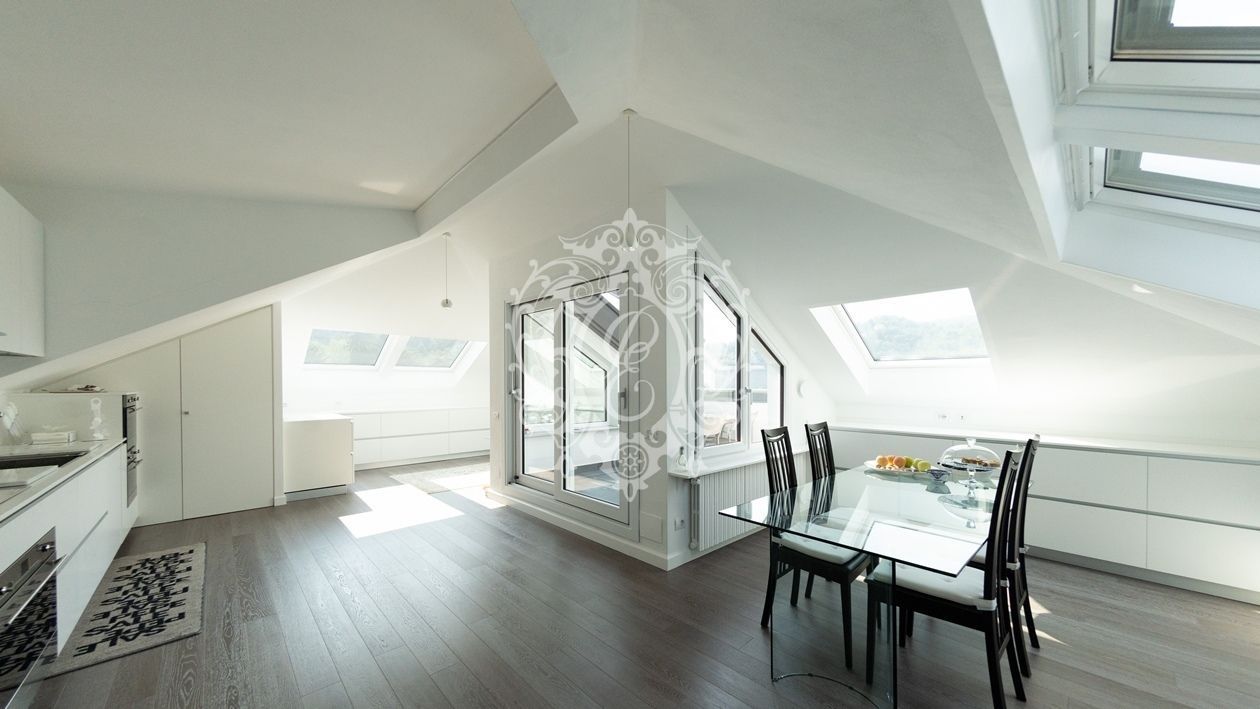 Апартаменты у озера Комо, Италия, 300 м² - фото 14