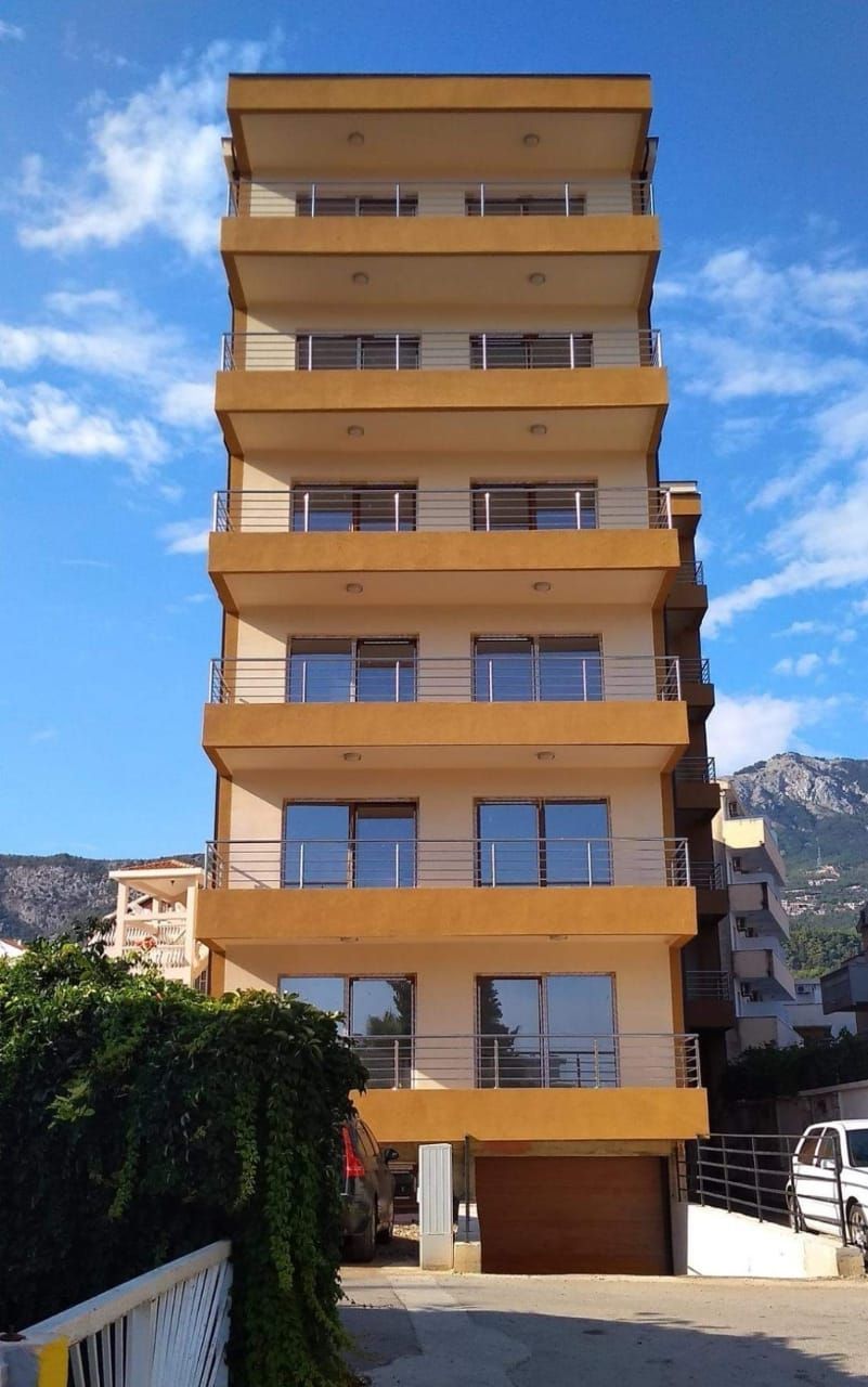 Апартаменты в Будве, Черногория, 30 м2 - фото 1