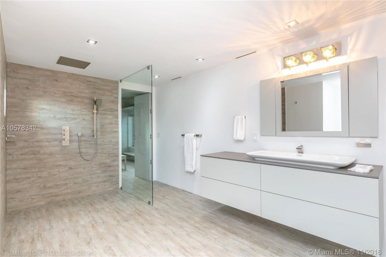 Дом в Майами, США, 600 м² - фото 6