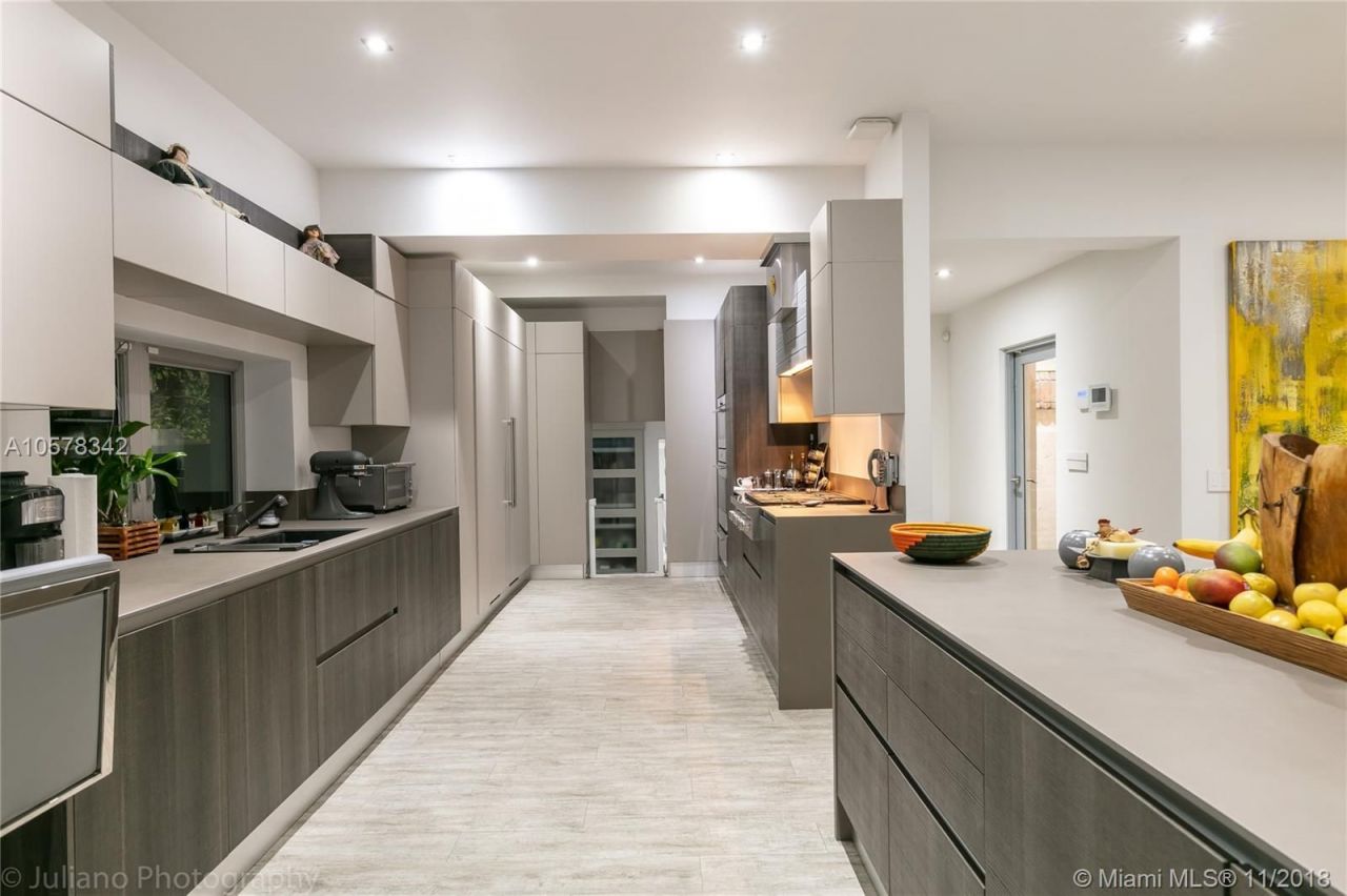 Дом в Майами, США, 600 м² - фото 10