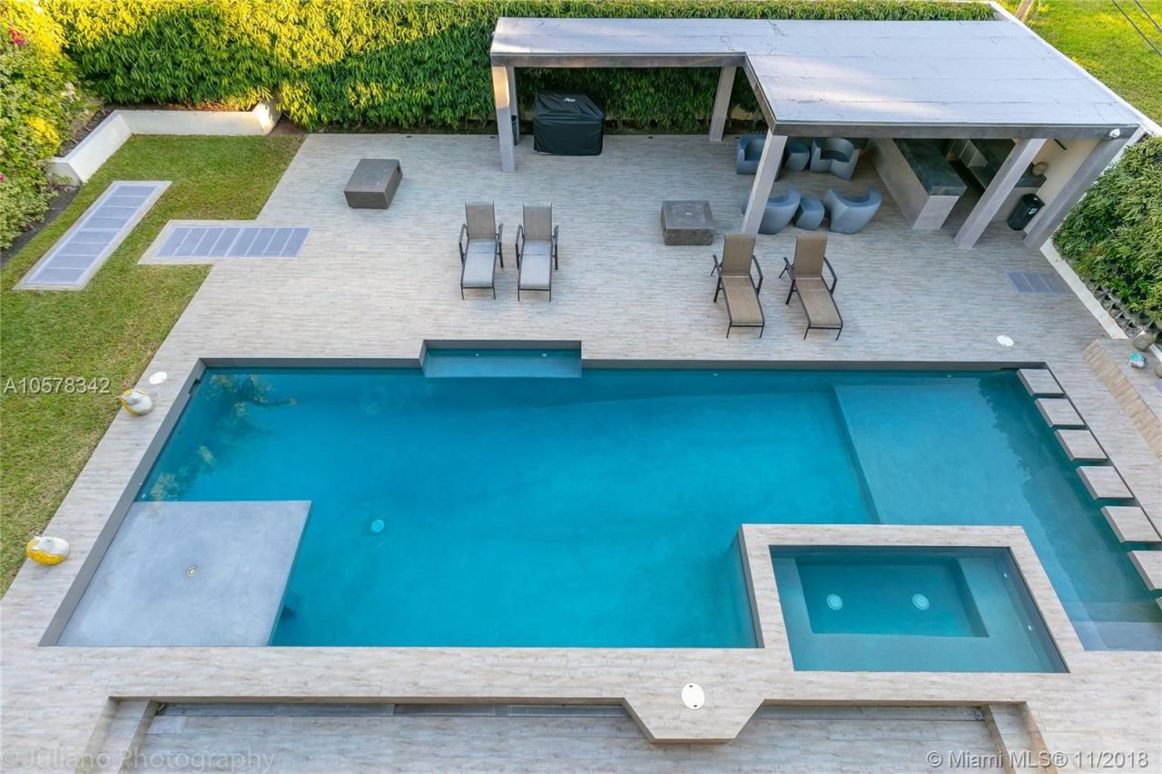 Дом в Майами, США, 600 м² - фото 3