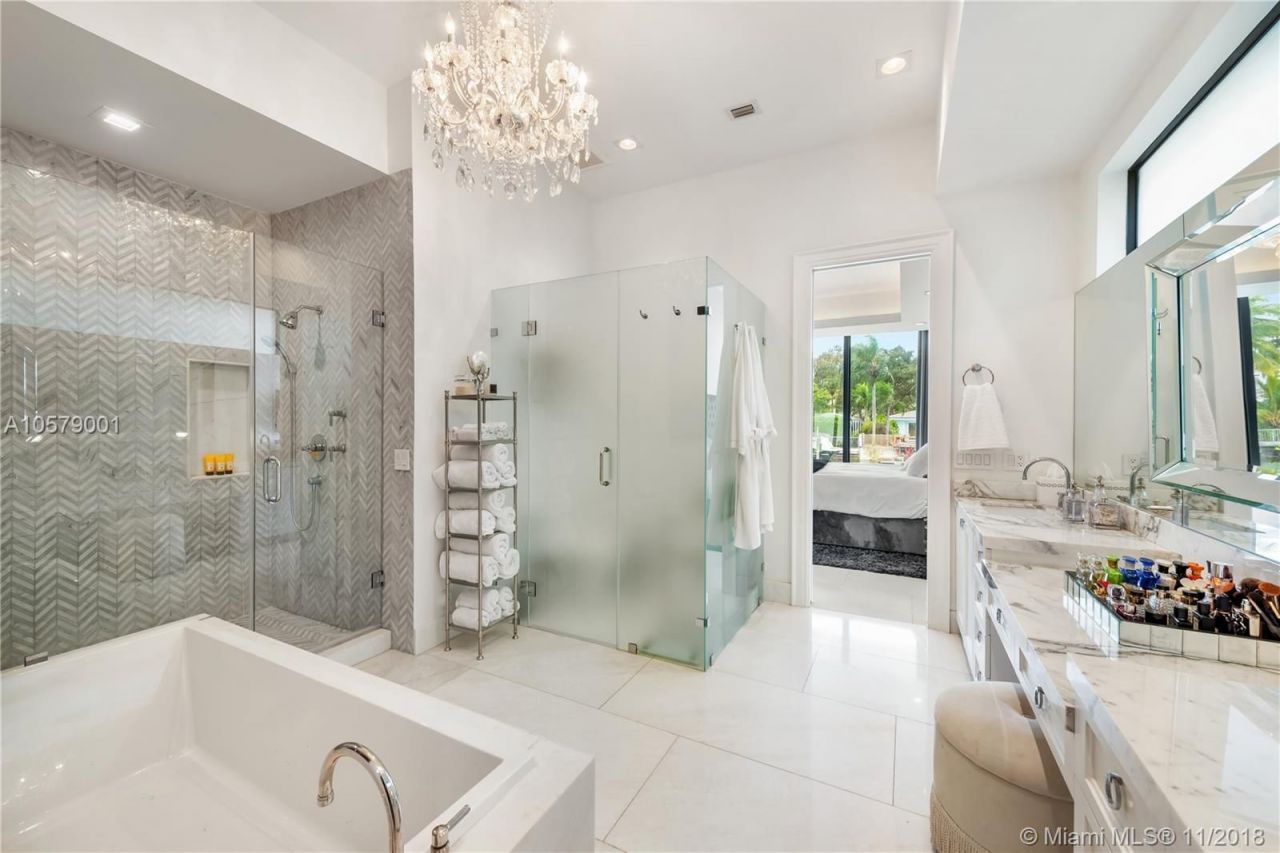 Вилла в Майами, США, 350 м² - фото 14