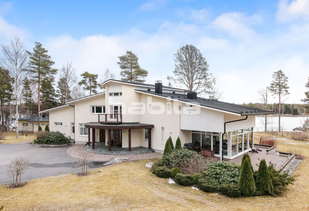 Дом Närpiö, Финляндия, 357 м2 - фото 1