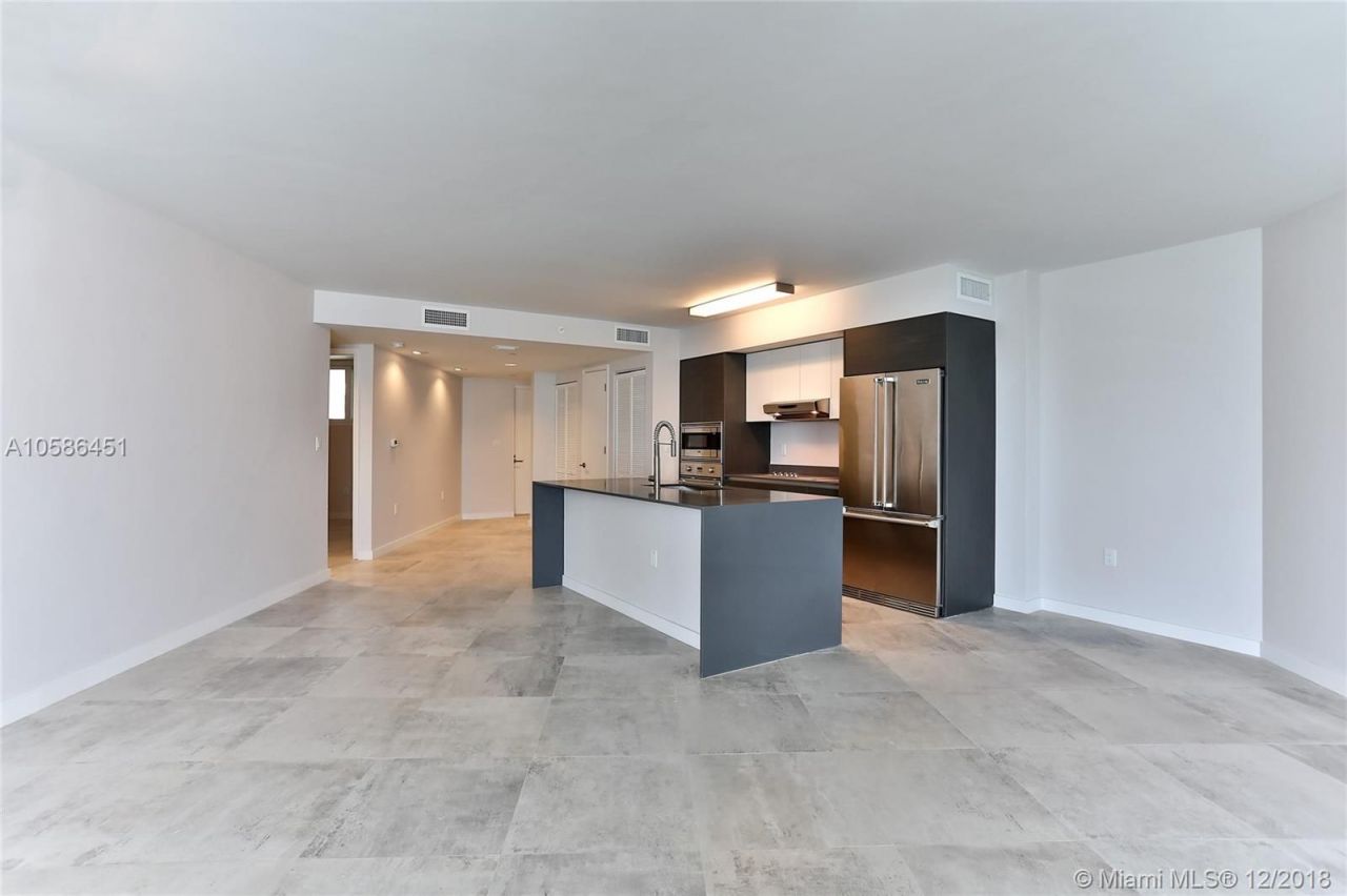 Апартаменты в Майами, США, 110 м² - фото 16