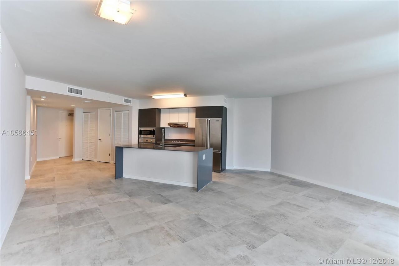 Апартаменты в Майами, США, 110 м² - фото 18