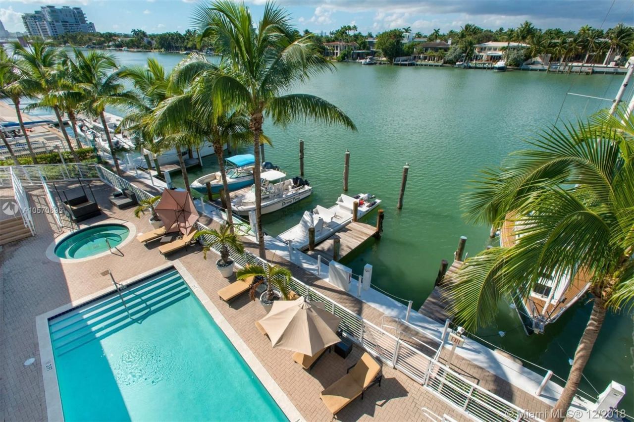 Апартаменты в Майами, США, 140 м² - фото 6