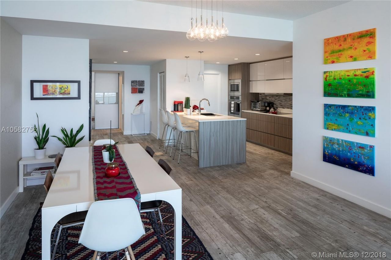 Апартаменты в Майами, США, 150 м² - фото 11