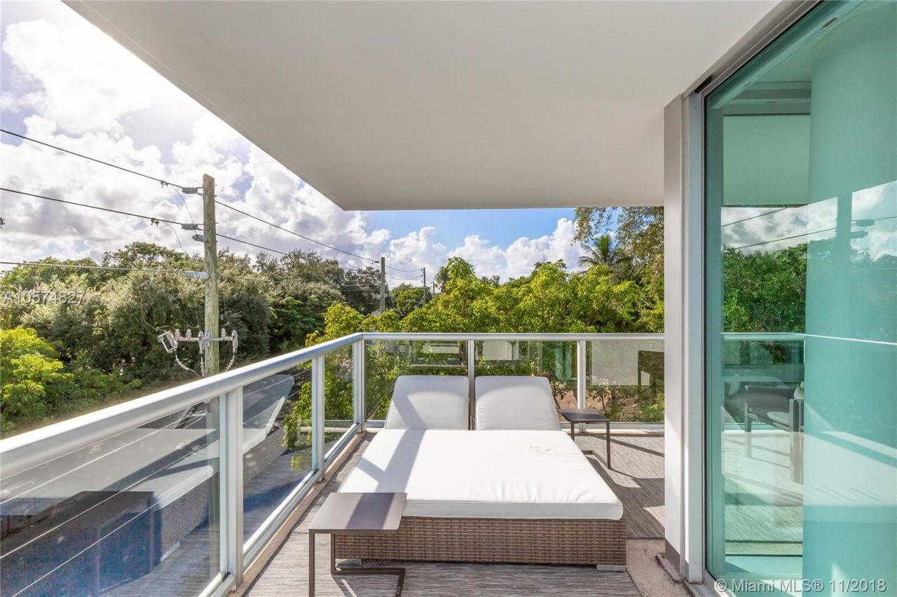 Апартаменты в Майами, США, 120 м² - фото 8