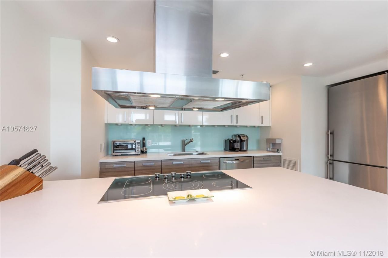 Апартаменты в Майами, США, 120 м² - фото 16