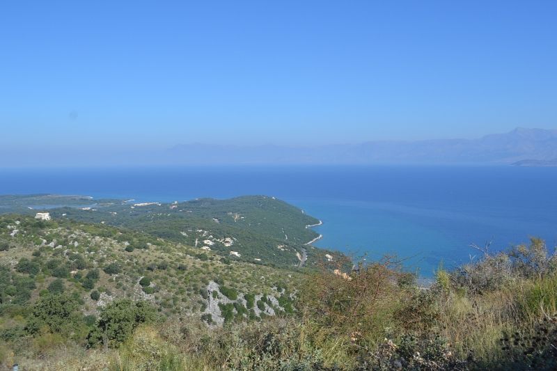 Земля на Корфу, Греция, 2 700 м2 - фото 1