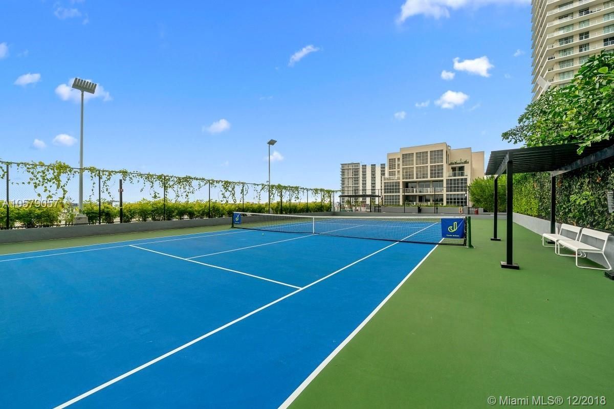 Апартаменты в Майами, США, 70 м² - фото 10