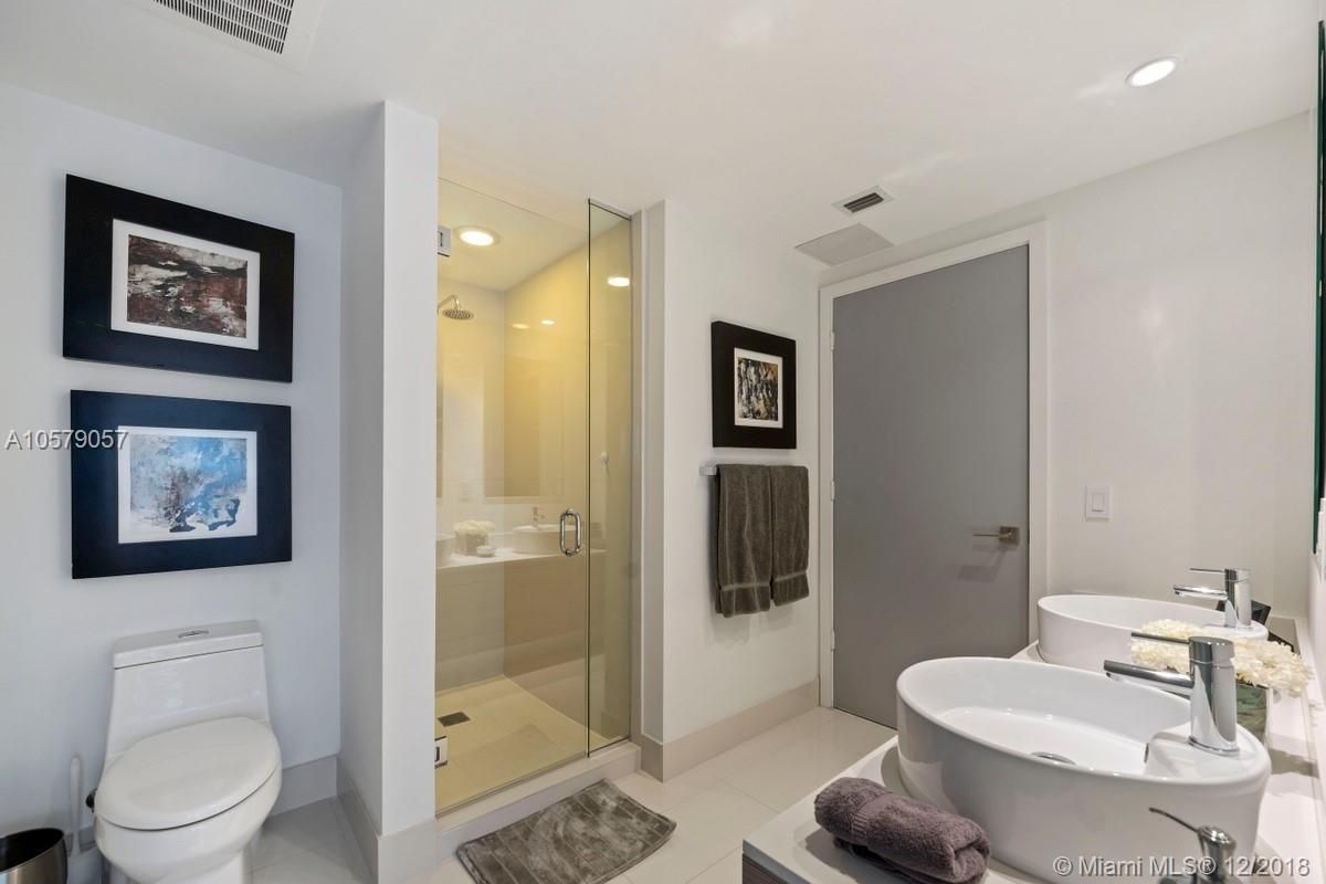 Апартаменты в Майами, США, 70 м² - фото 9