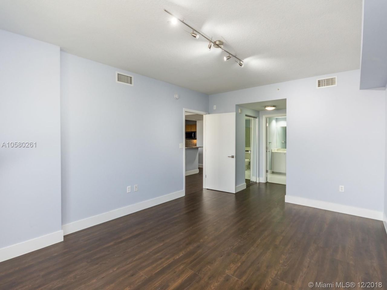 Апартаменты в Майами, США, 130 м² - фото 7