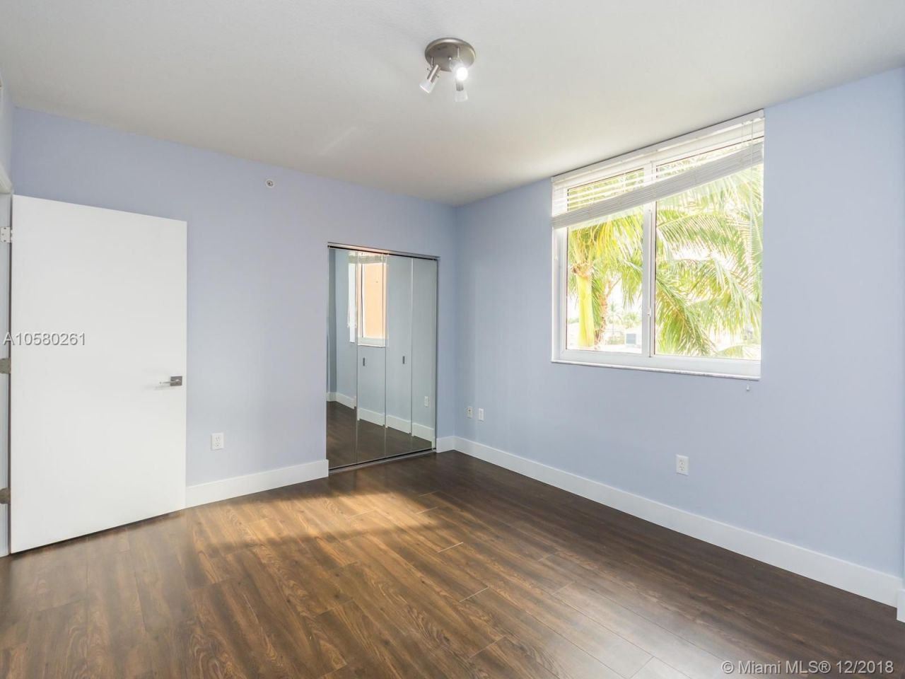 Апартаменты в Майами, США, 130 м² - фото 9