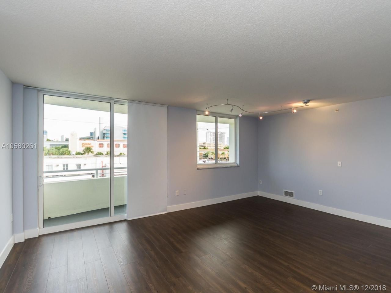 Апартаменты в Майами, США, 130 м² - фото 16