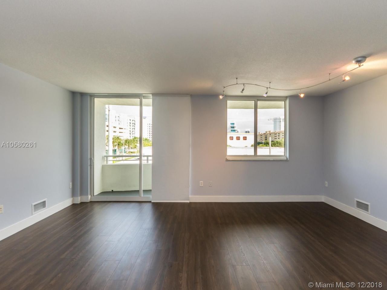 Апартаменты в Майами, США, 130 м² - фото 4