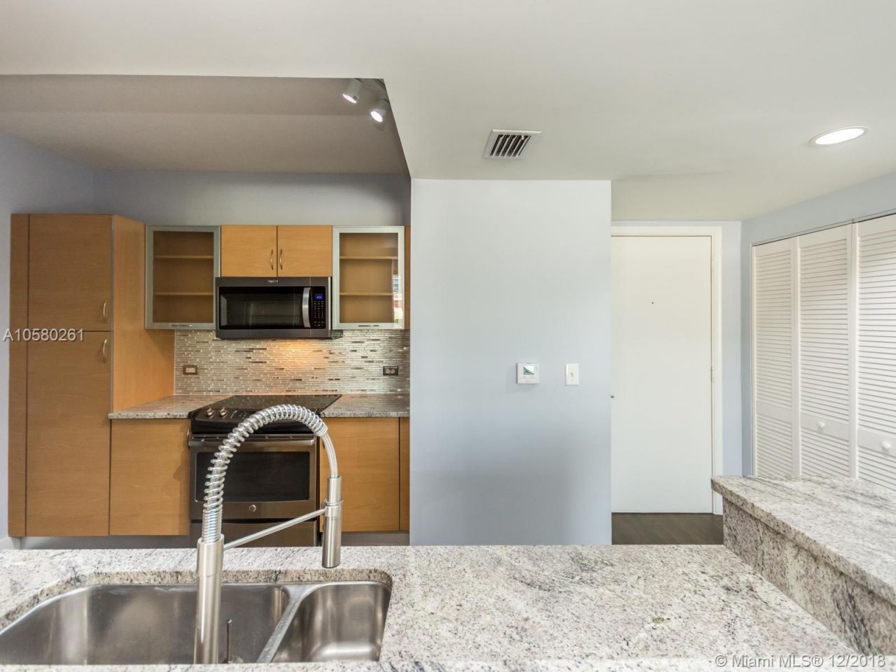 Апартаменты в Майами, США, 130 м² - фото 17