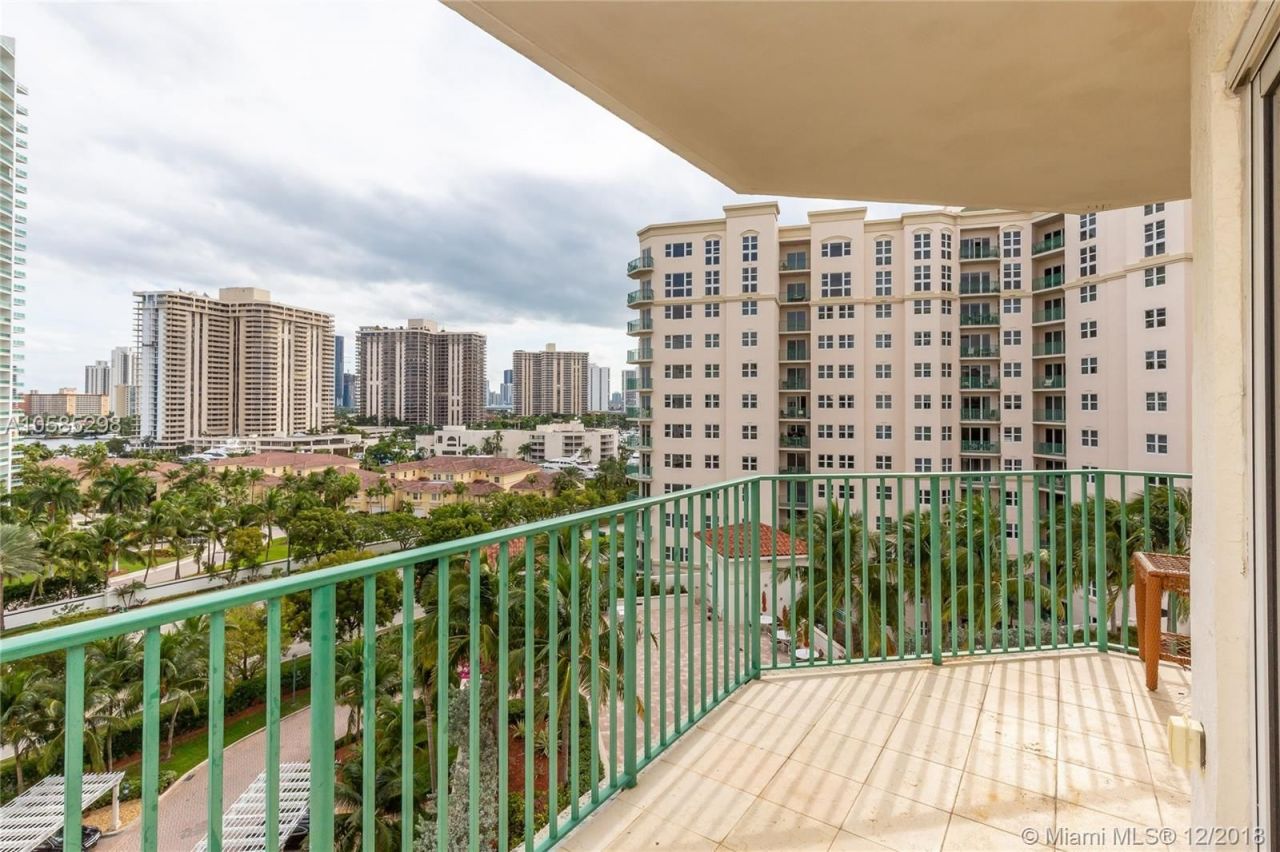 Апартаменты в Майами, США, 130 м² - фото 15