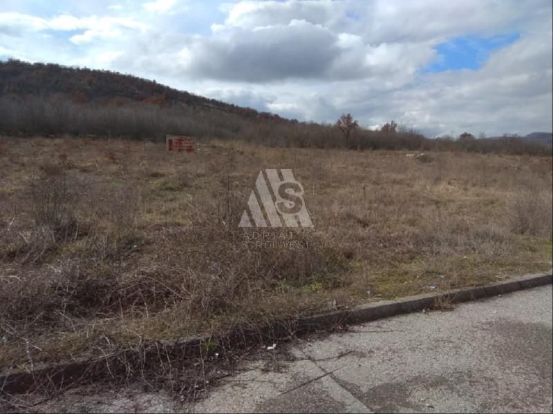 Земля в Подгорице, Черногория, 10 476 м² - фото 3