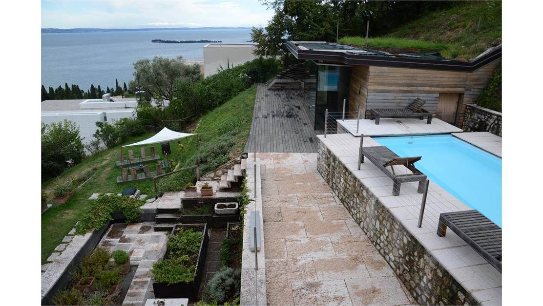 Поместье у озера Гарда, Италия, 1 000 м² - фото 6