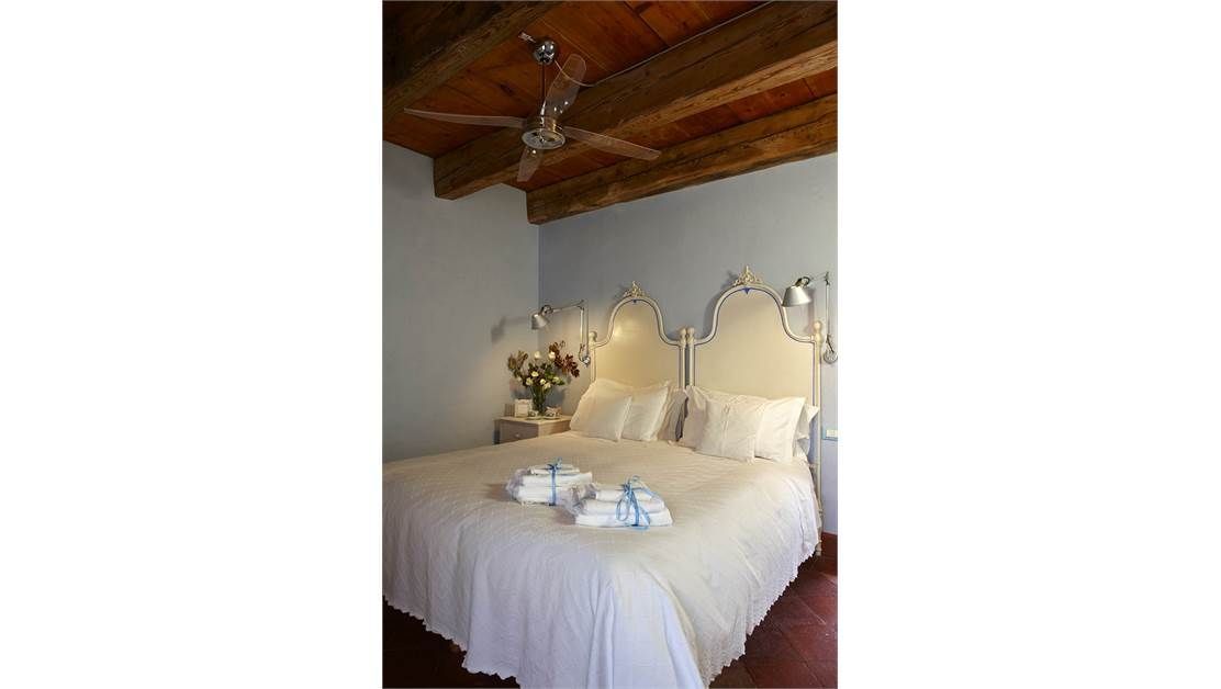 Поместье у озера Гарда, Италия, 1 000 м² - фото 12