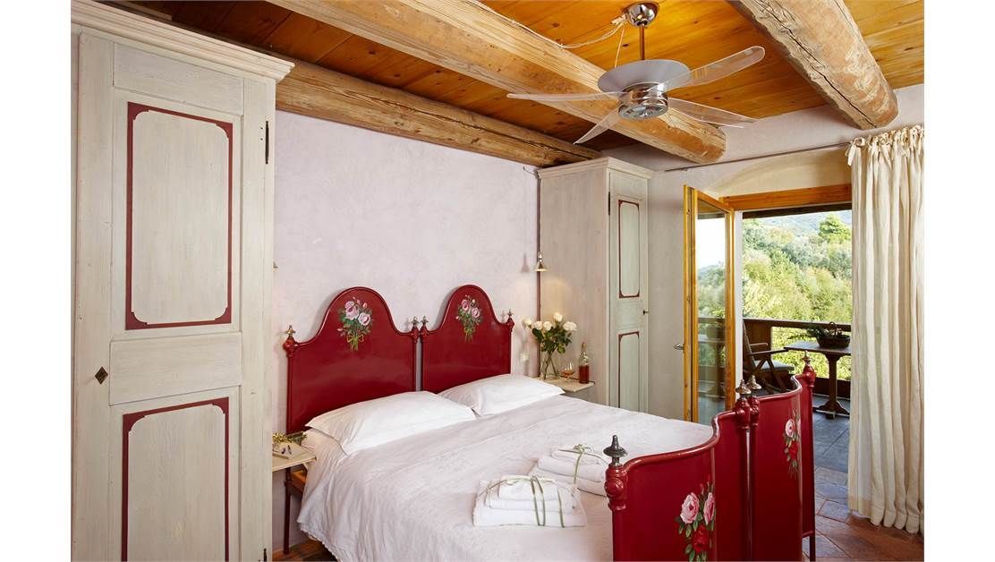 Поместье у озера Гарда, Италия, 1 000 м² - фото 15