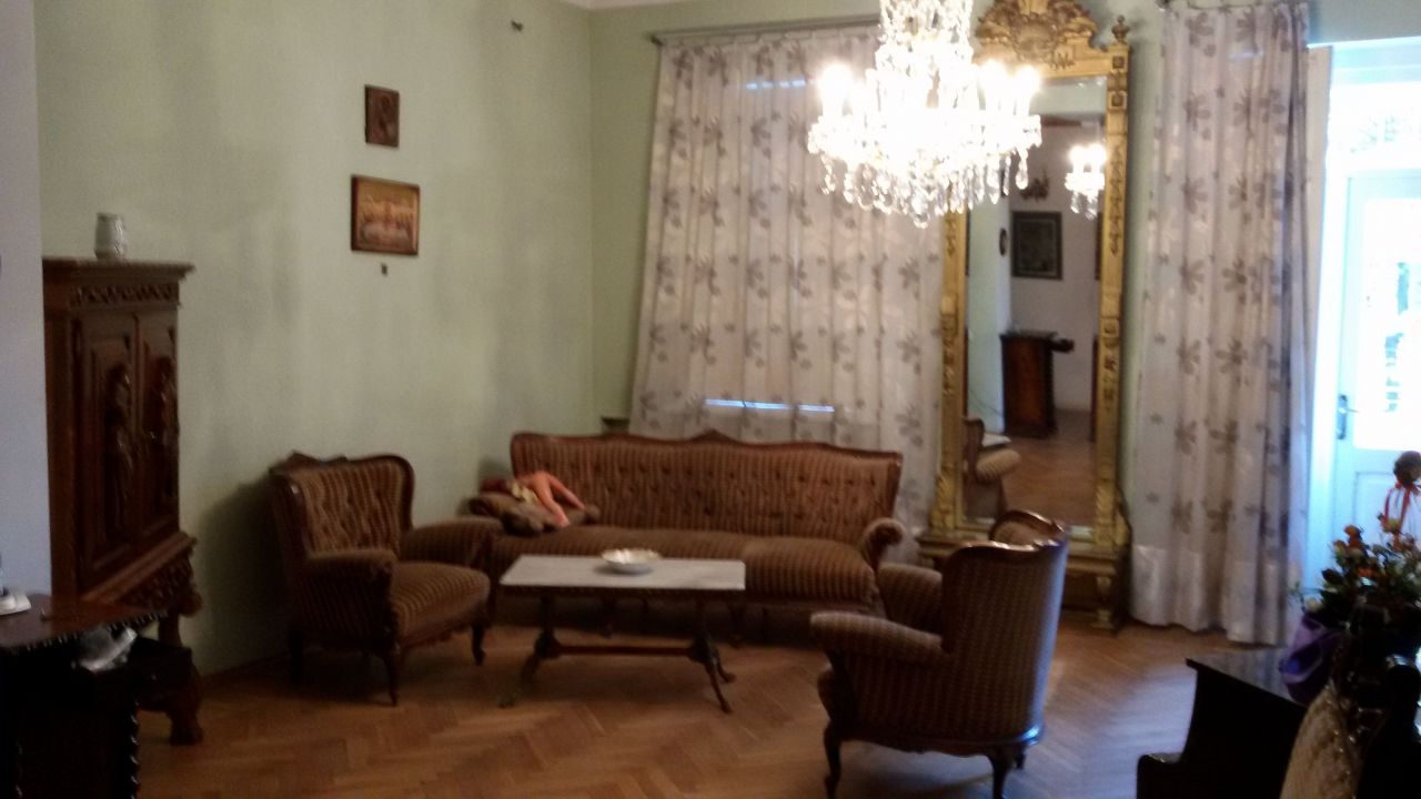 Дом в Тбилиси, Грузия, 800 м2 - фото 1