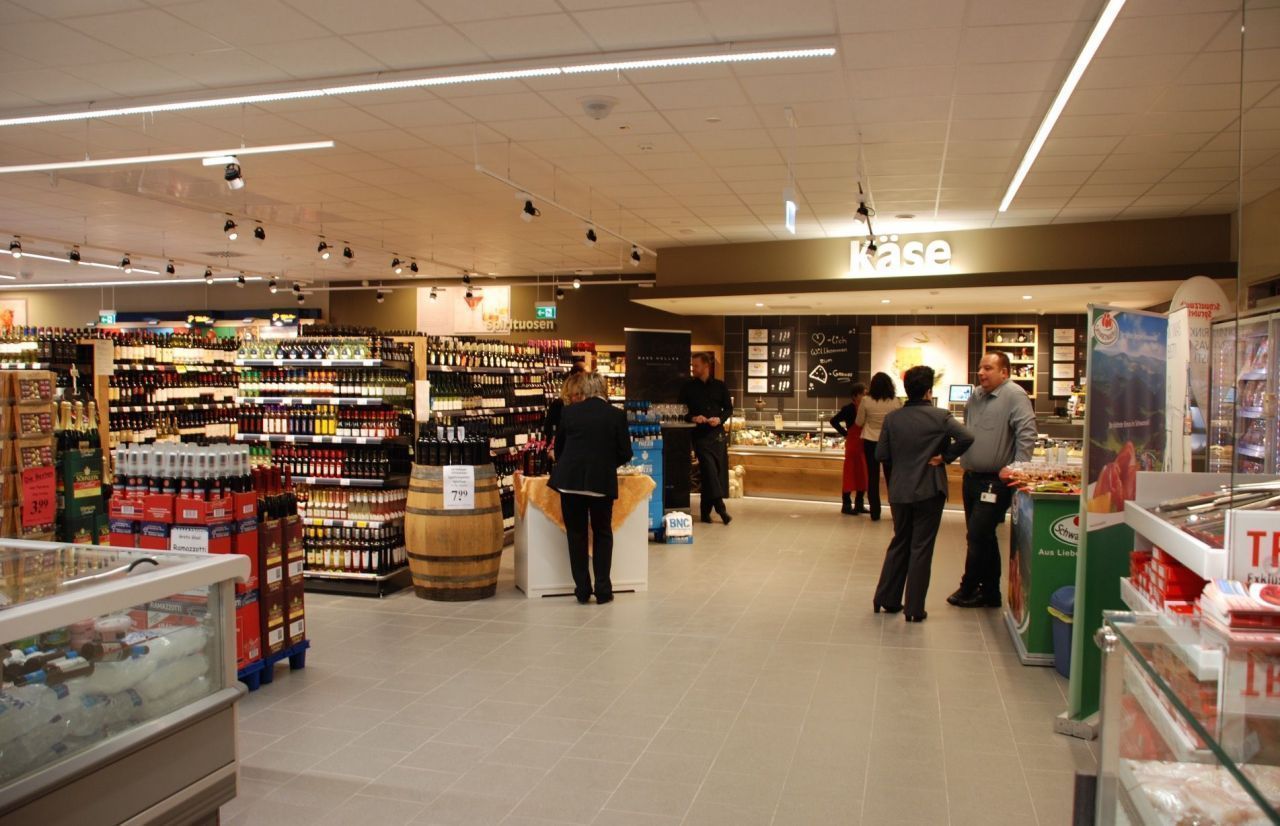 Магазин в Верхней Баварии, Германия, 2 116 м² - фото 2