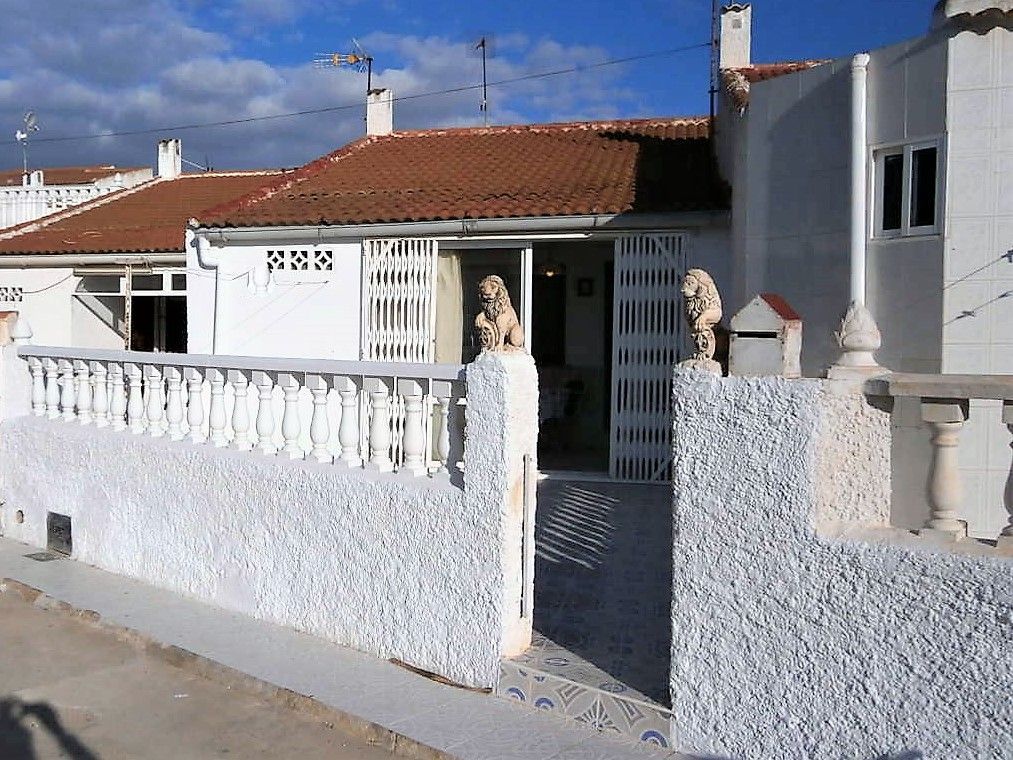 Дом в Торревьехе, Испания, 56 м2 - фото 1