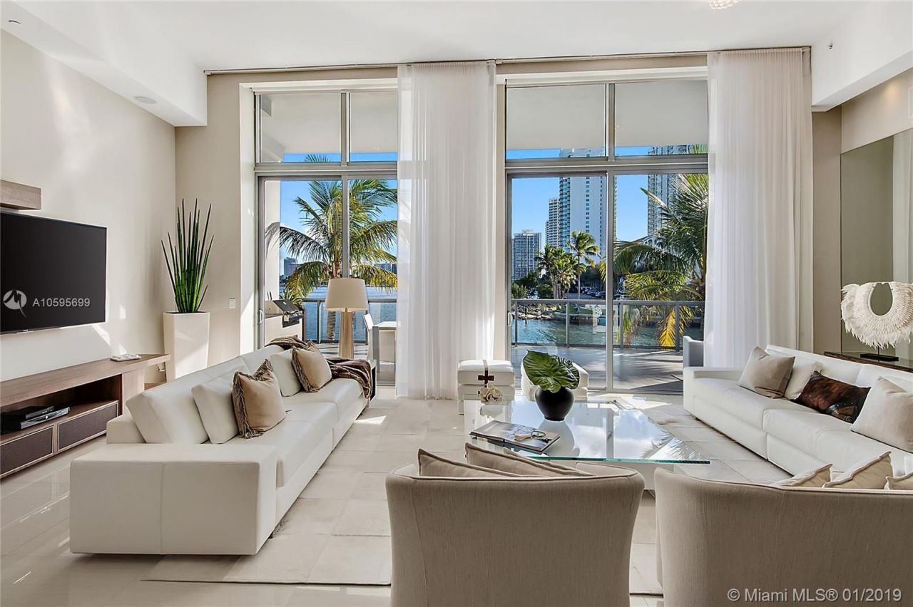 Таунхаус в Майами, США, 170 м² - фото 16