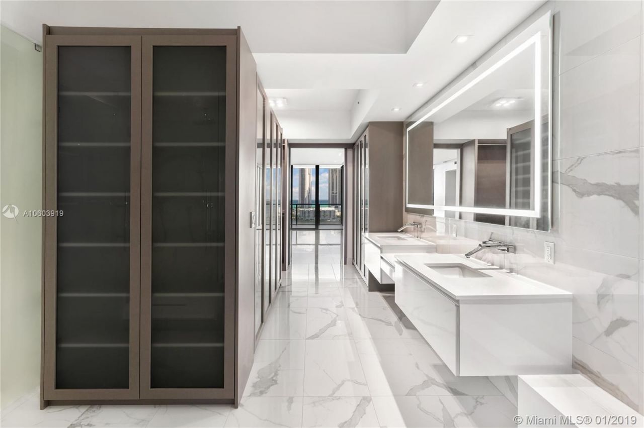 Квартира в Майами, США, 280 м² - фото 13