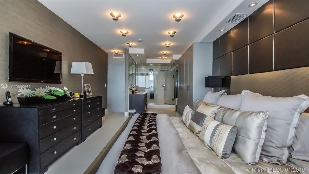 Квартира в Майами, США, 150 м² - фото 11