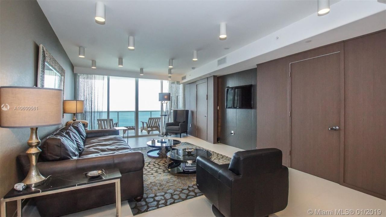 Квартира в Майами, США, 150 м² - фото 16