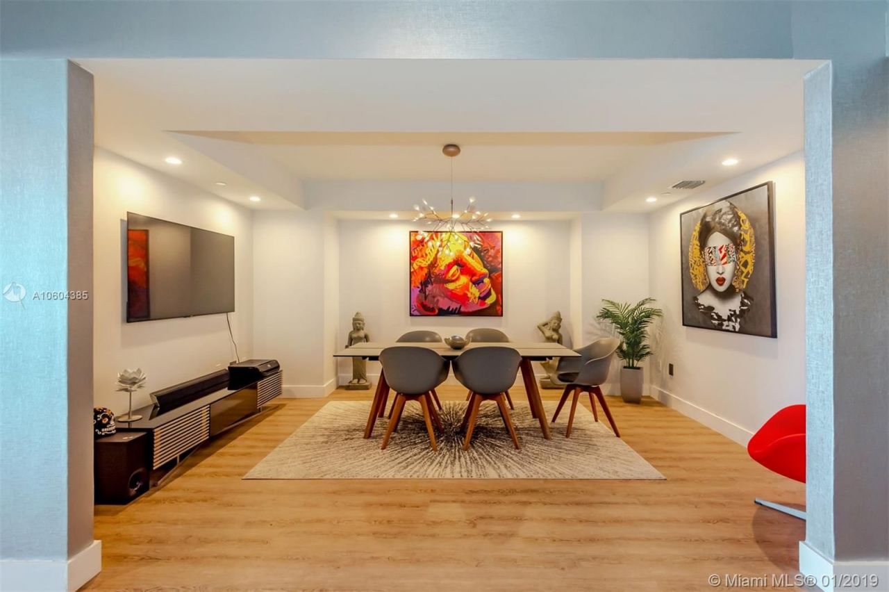 Квартира в Майами, США, 310 м² - фото 12