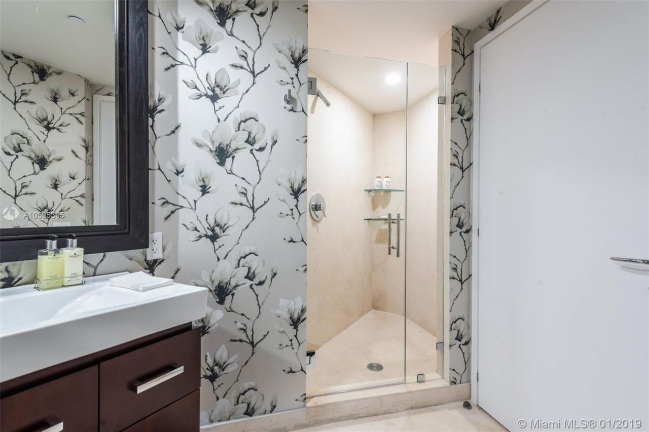 Квартира в Майами, США, 135 м² - фото 16