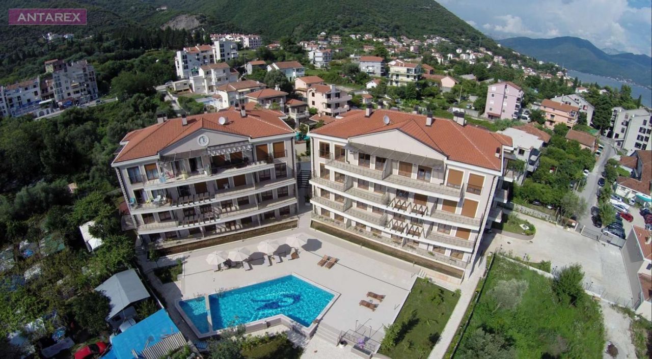 Апартаменты в Баошичах, Черногория, 88 м2 - фото 1