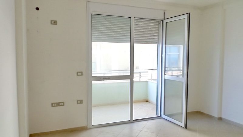 Студия во Влёре, Албания, 38 м² - фото 4